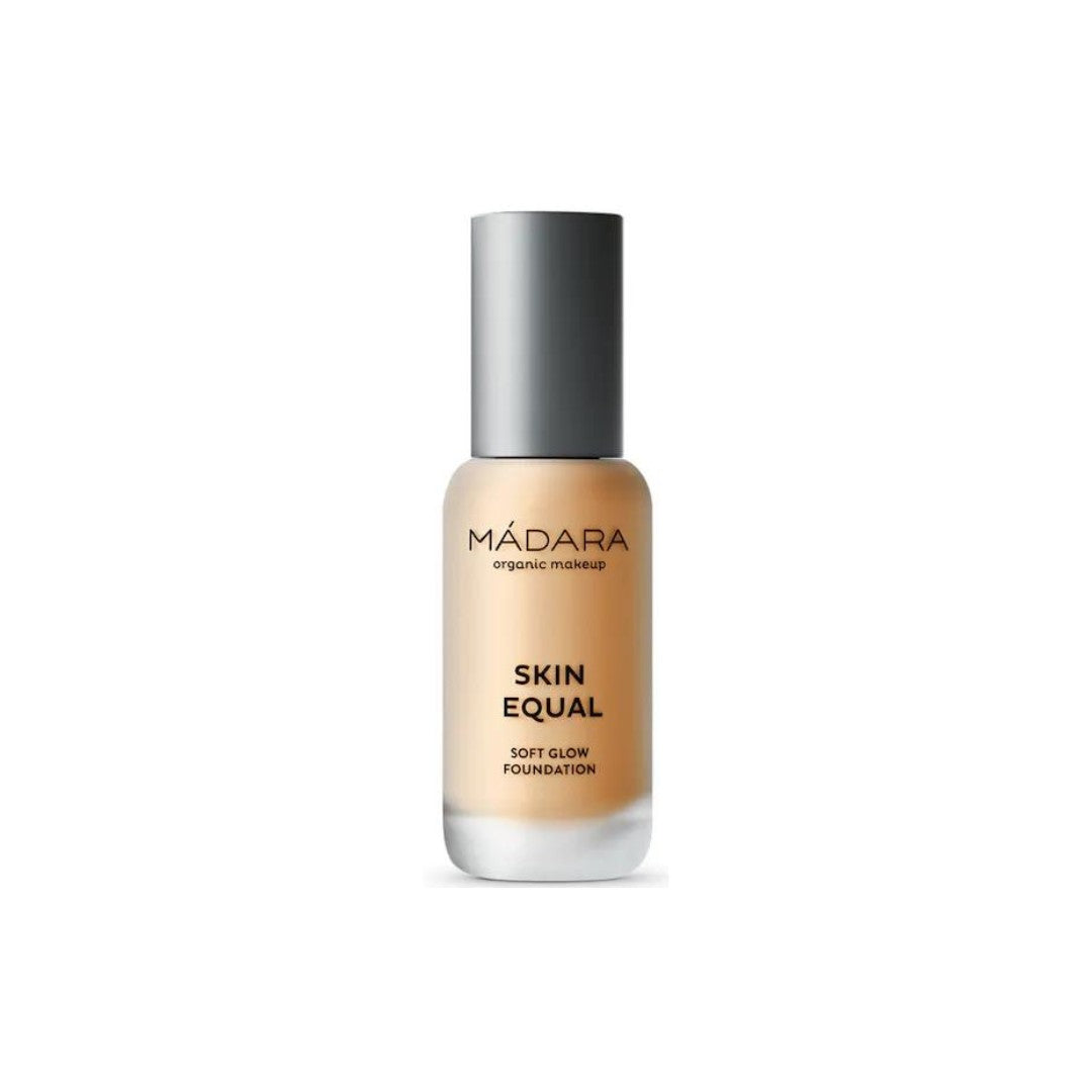 Fond de teint éclat GOLDEN SAND Madara SPF15