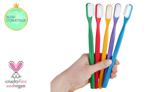 Brosse à dents jaune médium à tête rechargeable lamazuna - Benedetti